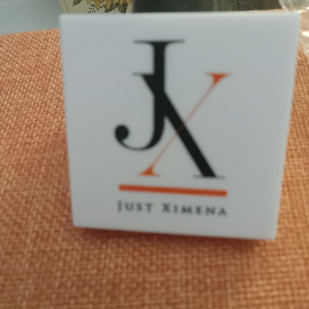 🥰 5/$25 - JX Just Ximena Highlighter